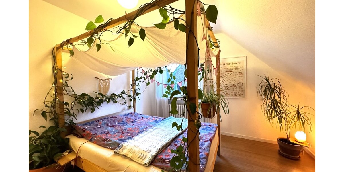 OG Schlafzimmer links